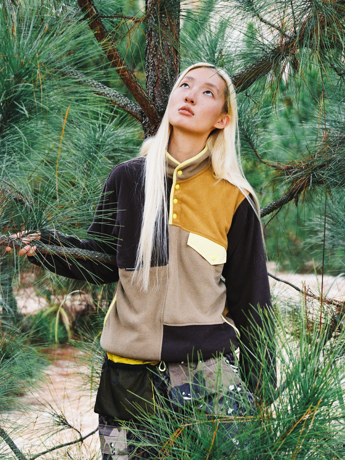 Color Block Fleece Pullover
