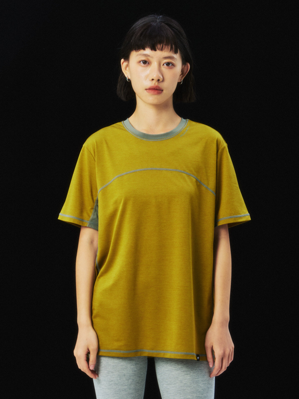 Seamless Color-Blocked Quick-Dry Short Sleeve