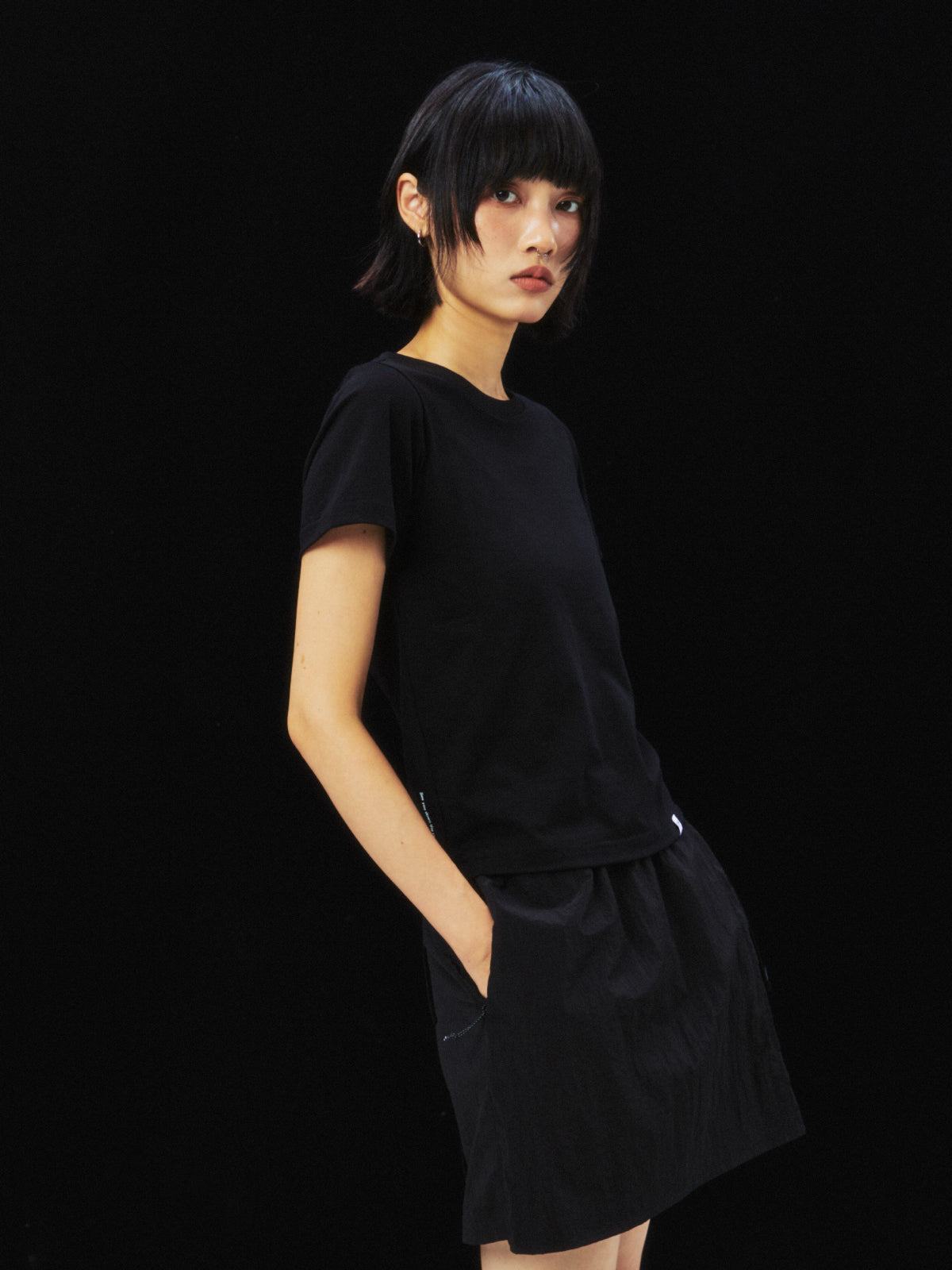 Women's solid color TEE