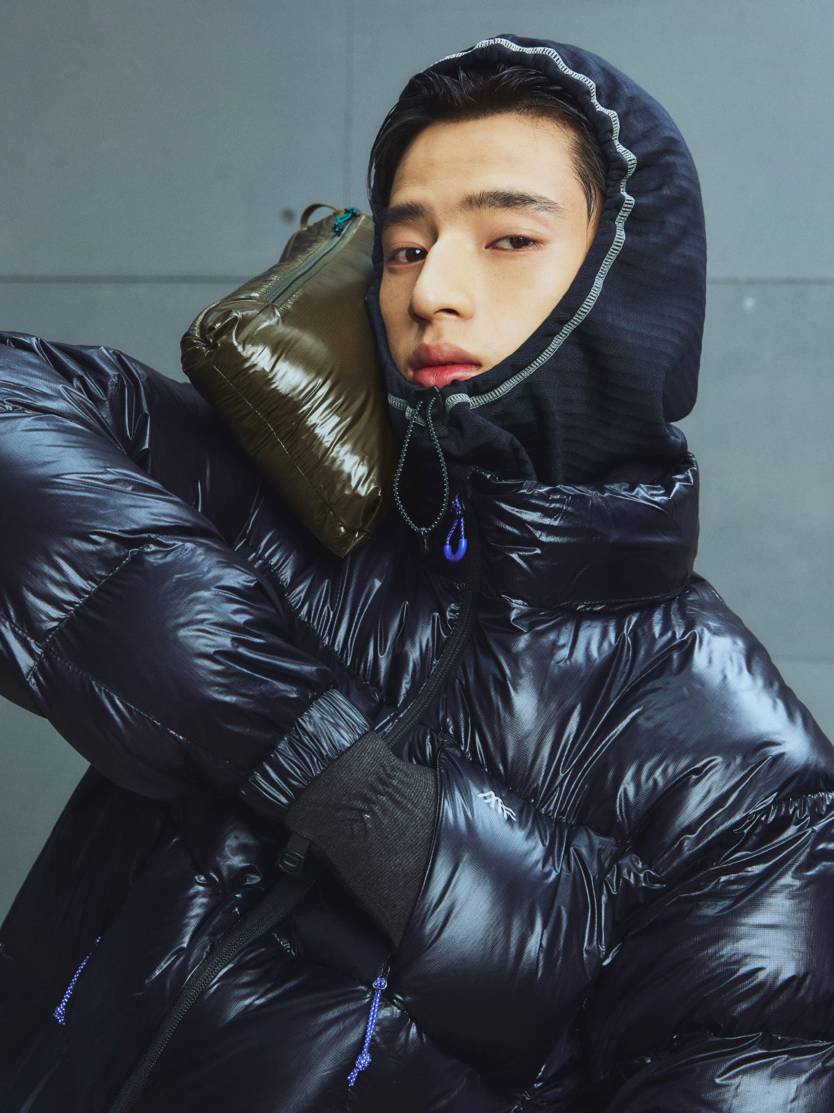 Lightweight Packable Water-Repellent Stand-Collar Down Jacket