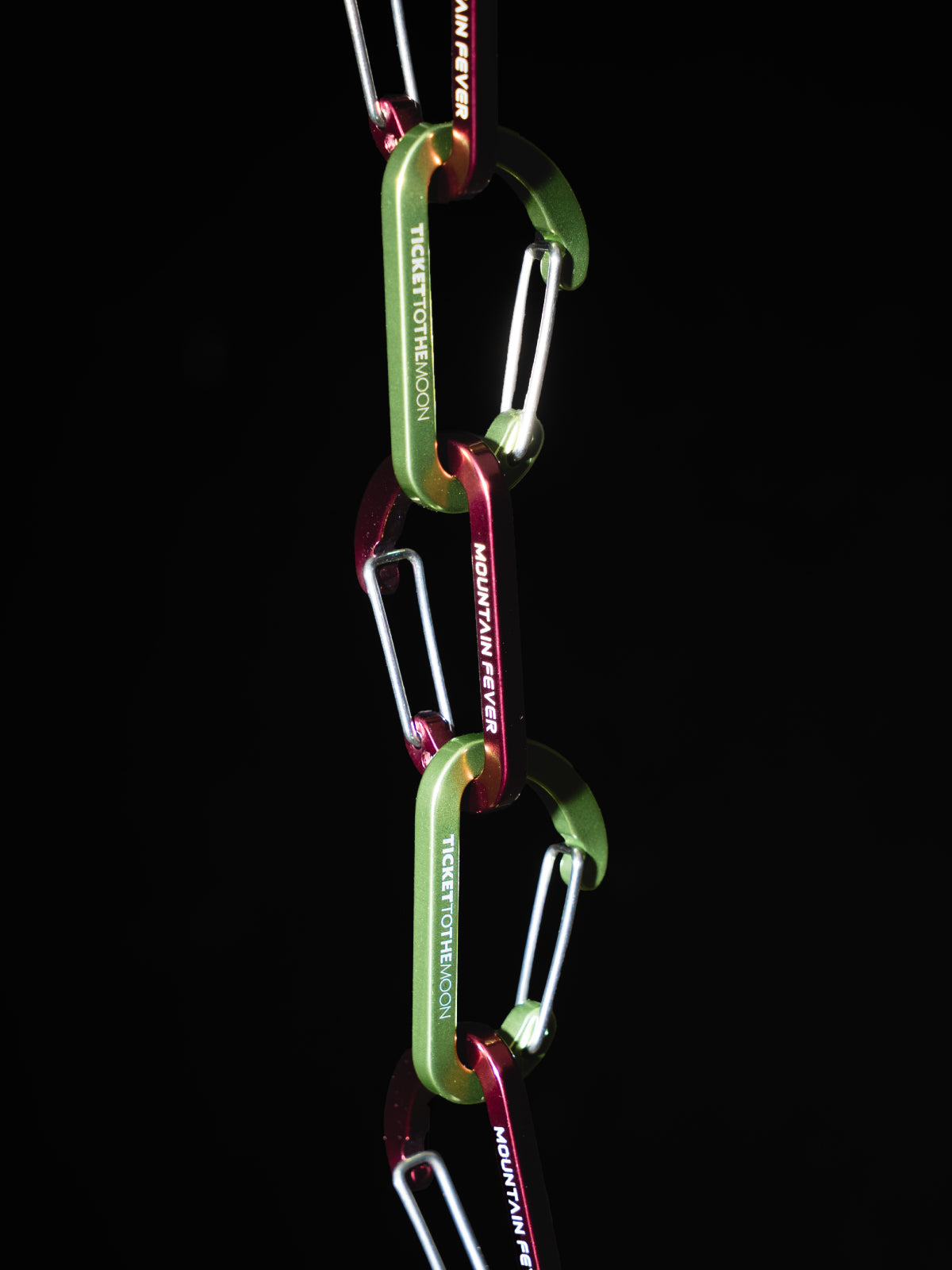 Lightweight Carabiner