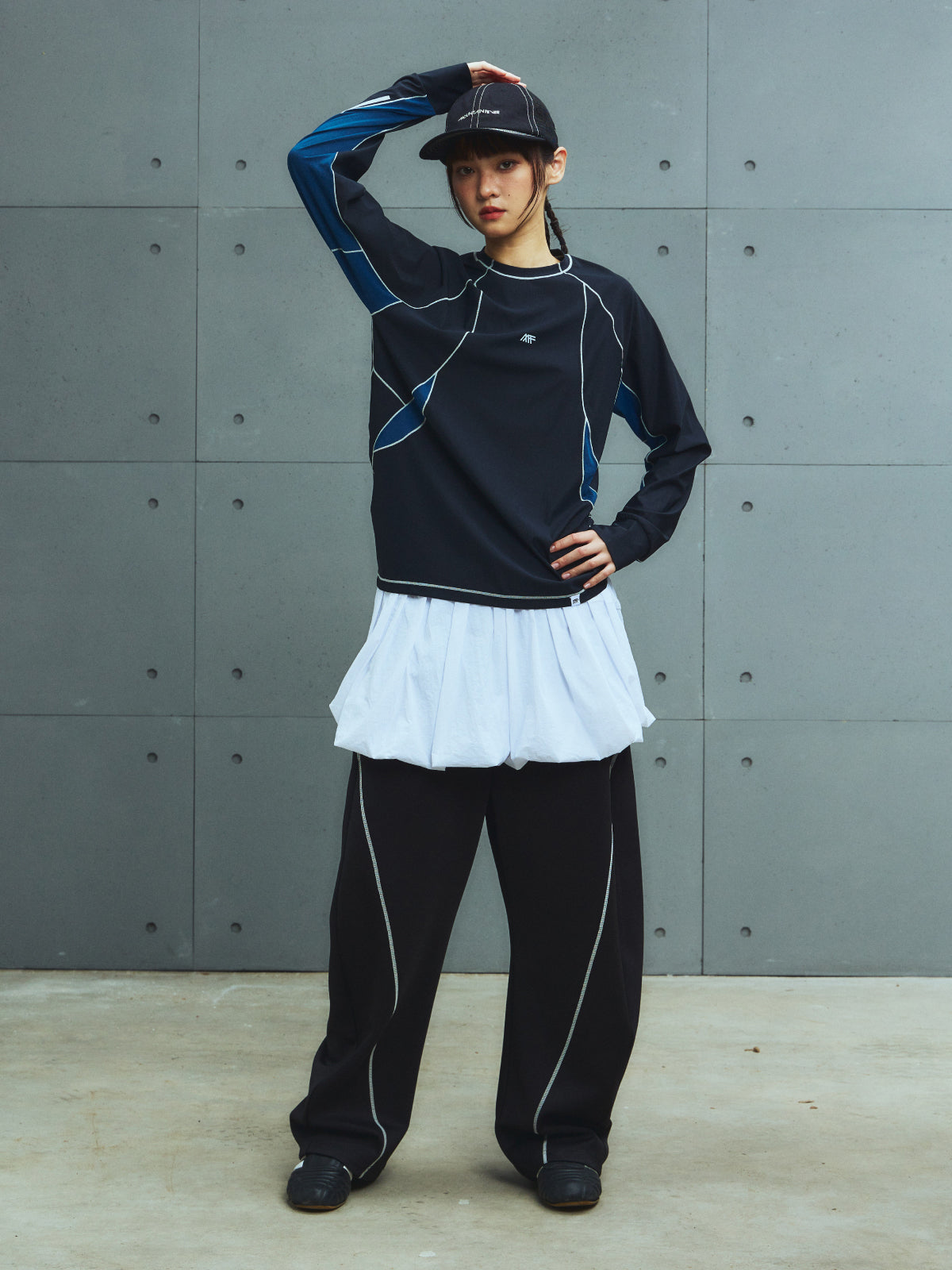 Color-Blocking Topstitch Kukri Sports Pants