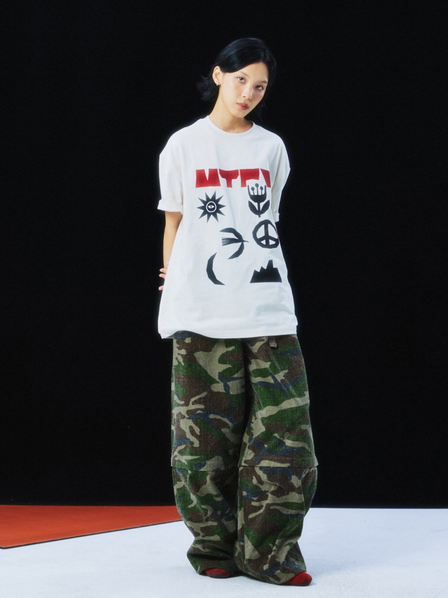 Natural Elements Print Cool-Touch Short Sleeve T-shirt