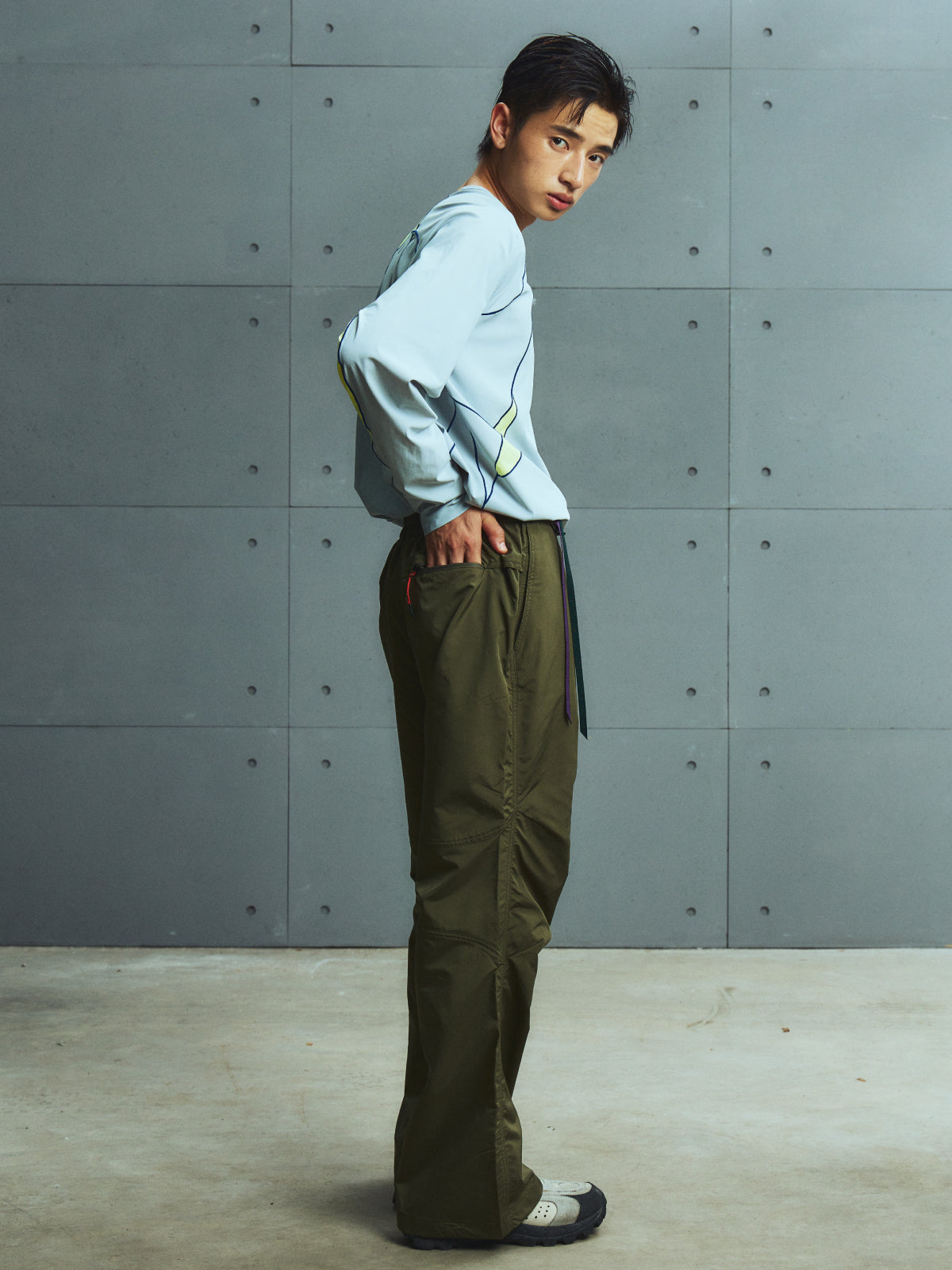 Color-blocked Double Waistband Flared Hiking Pants