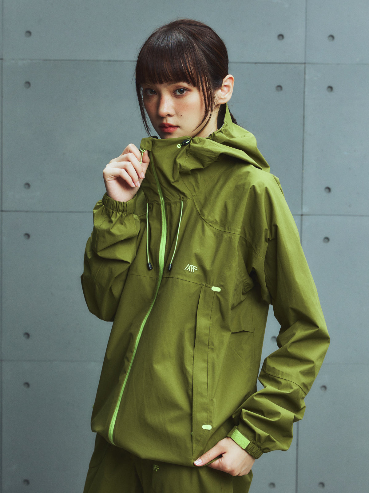 Color-Block Lightweight Taped Seam Shell Jacket