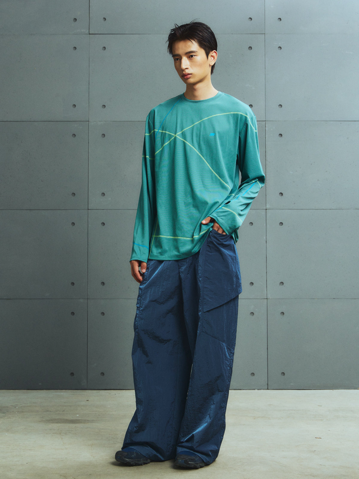 Vine Contrast Stitch Quick-Dry Long Sleeve Tee